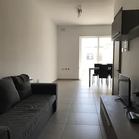 Thirtyfour Holiday Apartments St Paul'S Appartamento St. Paul's Bay