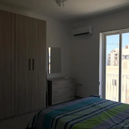 Thirtyfour Holiday Apartments St Paul'S Appartamento *