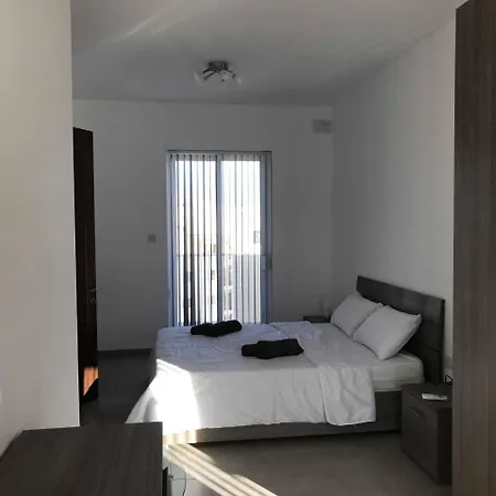 Thirtyfour Holiday Apartments St Paul'S Appartamento St. Paul's Bay