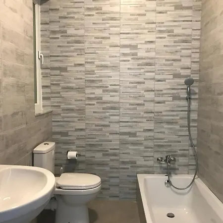 Thirtyfour Holiday Apartments St Paul'S Apartment *