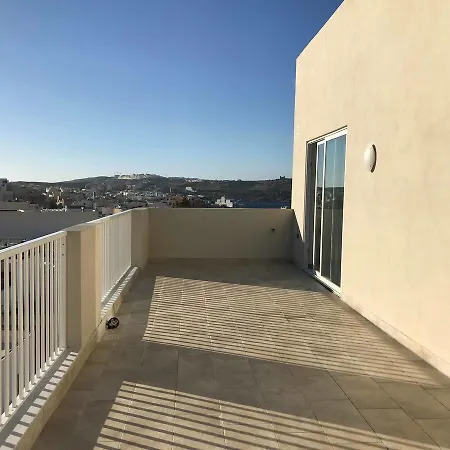 Thirtyfour Holiday Apartments St Paul'S * St. Paul's Bay