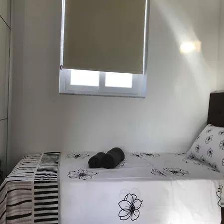 Apartment Thirtyfour Holiday Apartments St Paul'S *